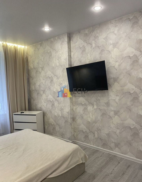 Продажа 2 комнатной квартиры, 54.2 м2, обл. Тульская, г. посёлок Петровский, Петровская улица, 1 4