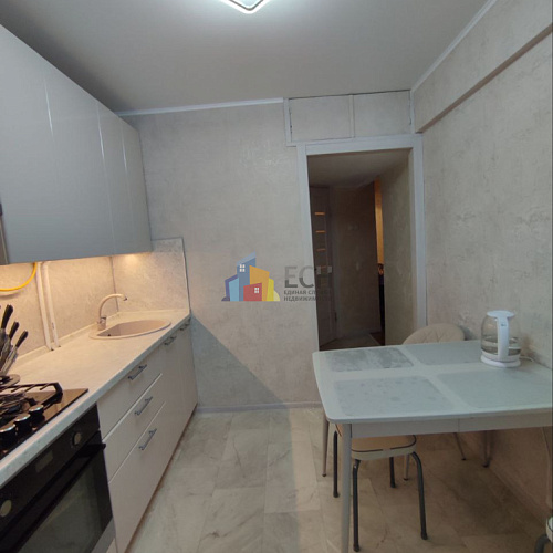 Многокомнатная квартира, 80 м2, обл. Тульская, г. Новомосковск, улица Мира, 11 