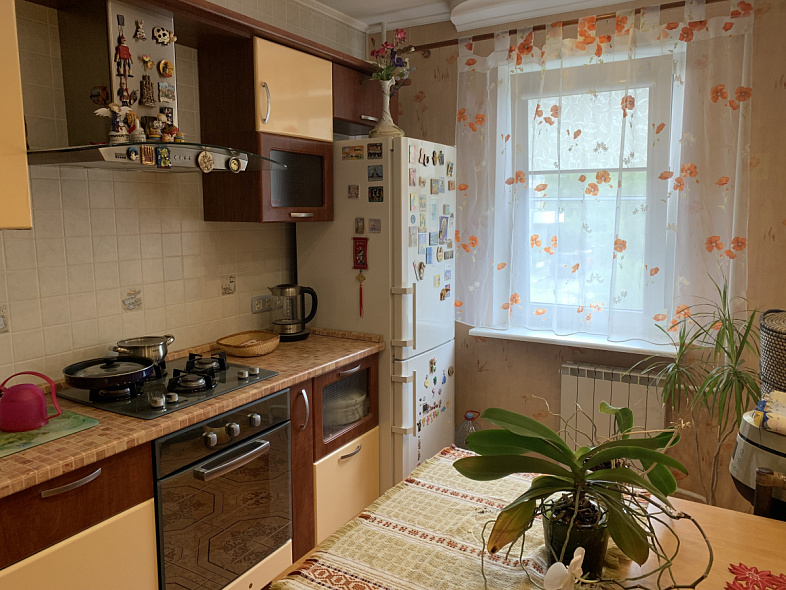 Продажа 2 комнатной квартиры, 52 м2, обл. Тульская, г. Тула, улица Белкина, 4 3