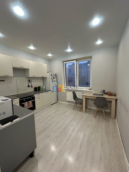 Продажа 1 комнатной квартиры, 39.4 м2, обл. Тульская, г. Тула, улица Павшинский Мост, 1к2 2