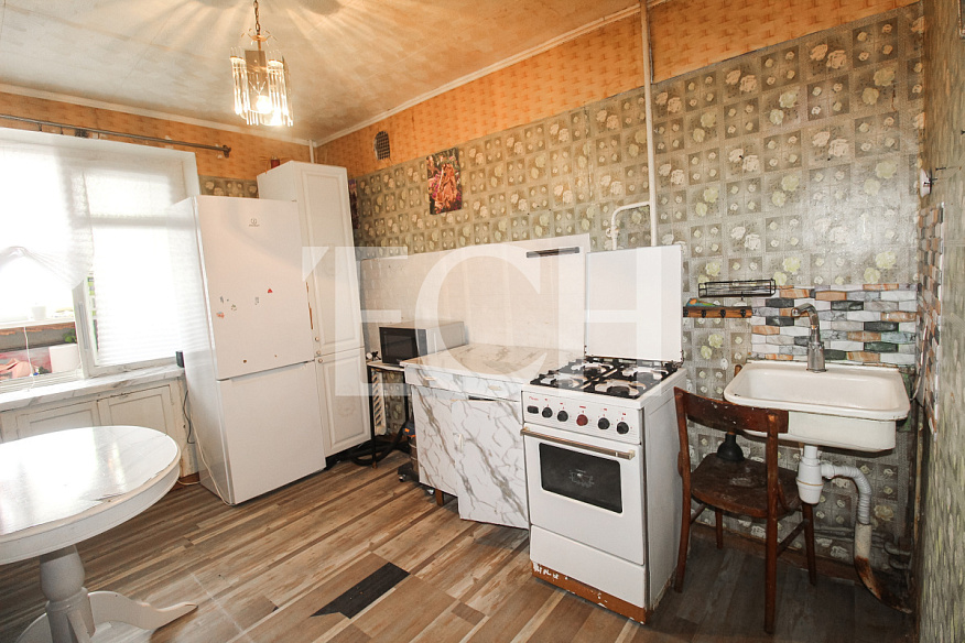 Продажа 2 комнатной квартиры, 43 м2, обл. Тульская, г. 49, улица Токарева, 49, подъезд 1 3