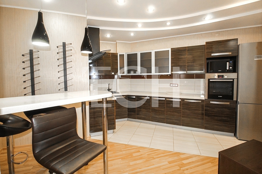 Многокомнатная квартира, 124 м2, обл. Тульская, г. Тула, улица Максима Горького, 1Б 12
