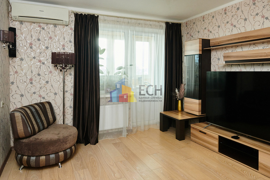 Продажа 3 комнатной квартиры, 93.6 м2, обл. Тульская, г. Тула, Арсенальная улица, 1В 4