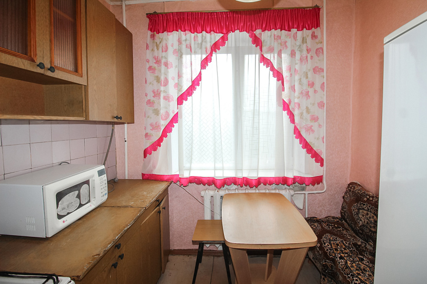Продажа 1 комнатной квартиры, 34.9 м2, обл. Тульская, г. рабочий посёлок Новогуровский, Лесная улица, 3 8