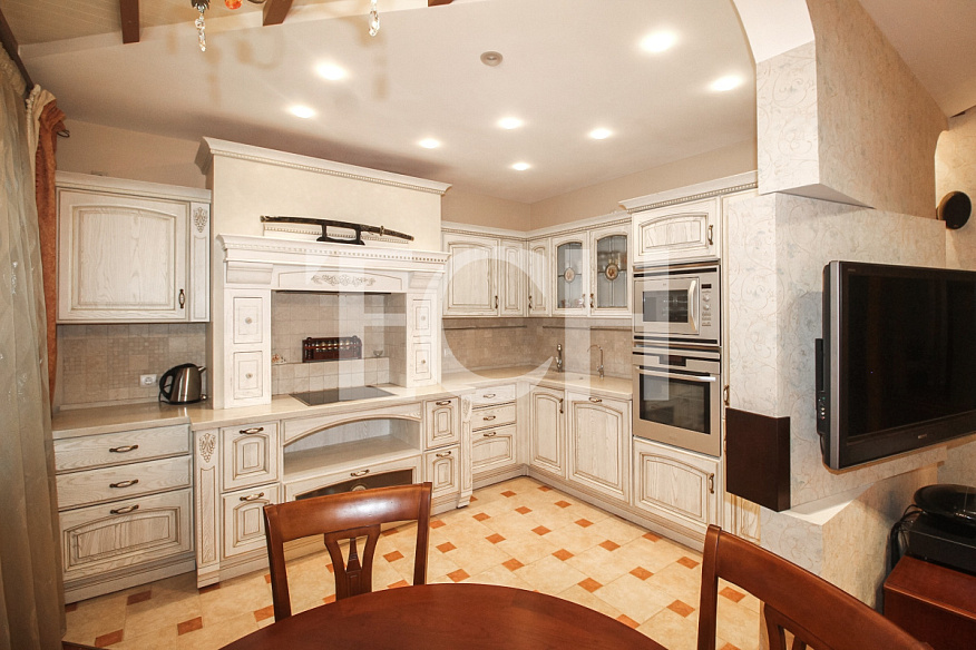 Продажа 2 комнатной квартиры, 82 м2, обл. Тульская, г. Тула, улица Демонстрации, 1А 3