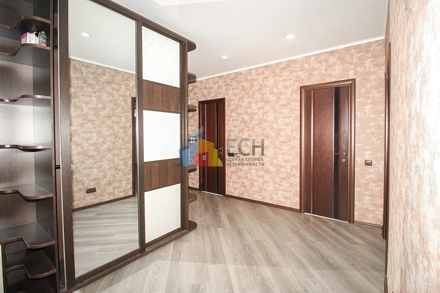 Продажа 3 комнатной квартиры, 89.9 м2, обл. Тульская, г. Тула, Новомосковская улица, 10 8