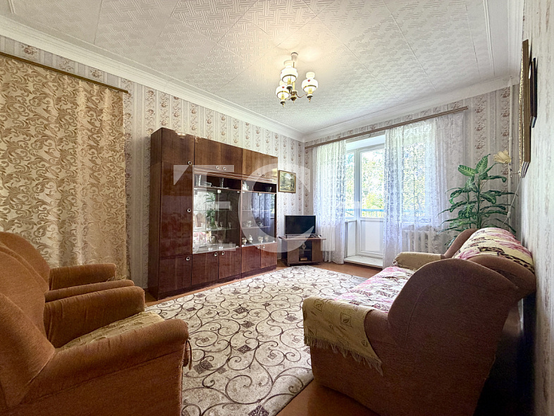 Продажа 2 комнатной квартиры, 43.8 м2, обл. Тульская, г. Суворов, улица Горького, 18 1
