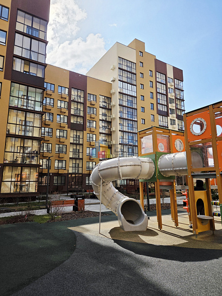 Продажа 2 комнатной квартиры, 59.2 м2, обл. Тульская, г. посёлок Петровский, Шоссейный проезд, 25к1 2