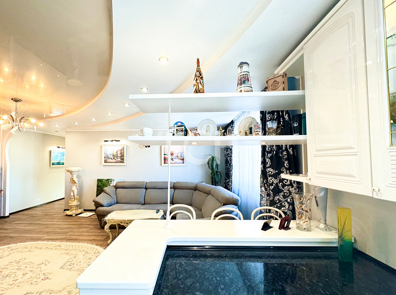 Продажа 3 комнатной квартиры, 100 м2, обл. Тульская, г. Тула, улица 9 Мая, 8А 8