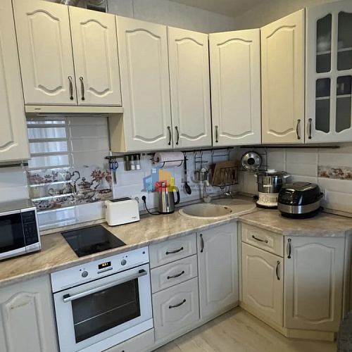 Продажа Студия комнатной квартиры, 32.4 м2, обл. Тульская, г. Тула, улица Строителей, 4 