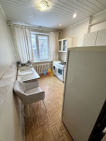 Продажа 2 комнатной квартиры, 51 м2, обл. Тульская, г. Тула, улица Братьев Жабровых, 8 2