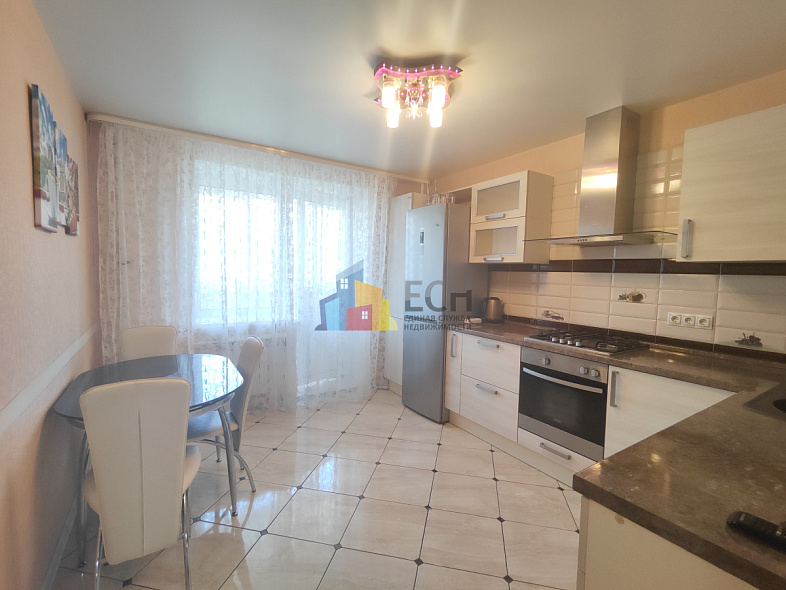 Продажа 2 комнатной квартиры, 67 м2, обл. Тульская, г. Новомосковск, улица Генерала Белова, 22 1