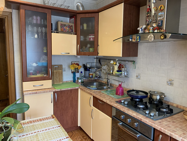 Продажа 2 комнатной квартиры, 52 м2, обл. Тульская, г. Тула, улица Белкина, 4 4
