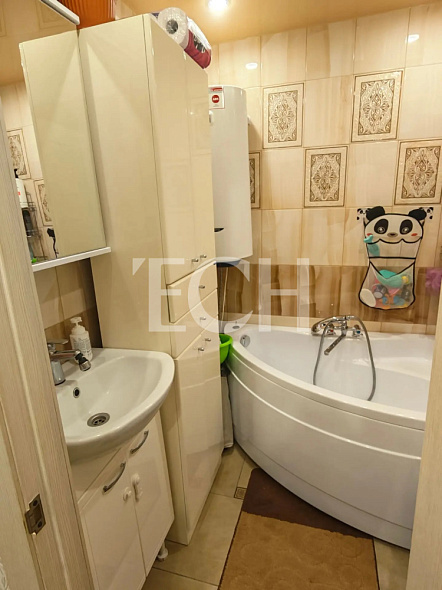 Продажа 1 комнатной квартиры, 42.3 м2, обл. Тульская, г. Тула, улица Хворостухина, 27 27