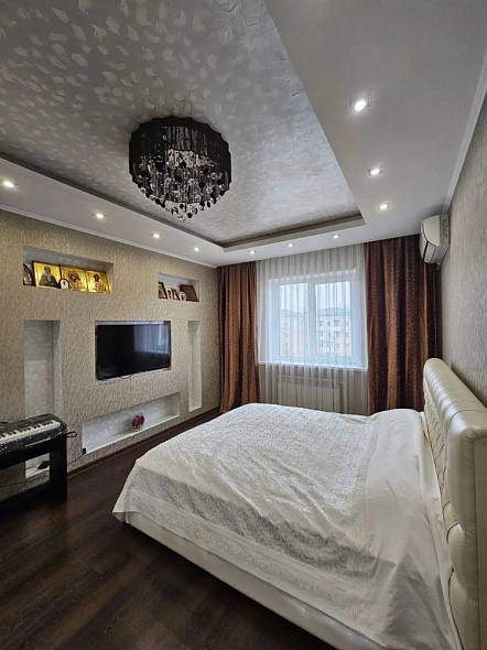 Продажа 3 комнатной квартиры, 110 м2, обл. Тульская, г. Новомосковск, Комсомольская улица, 29 1