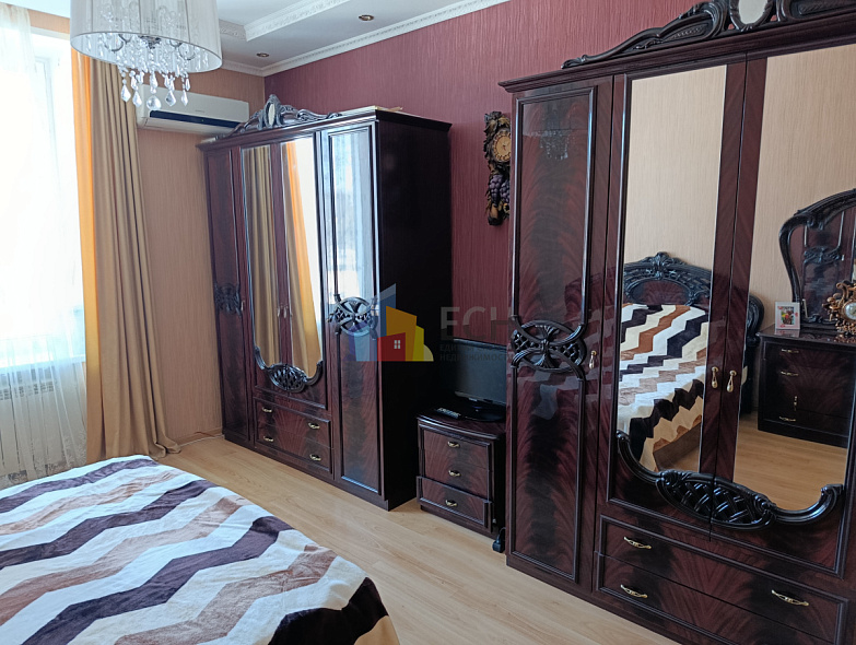 Продажа 2 комнатной квартиры, 60 м2, обл. Тульская, г. Новомосковск, Коммунистическая улица, 15 10