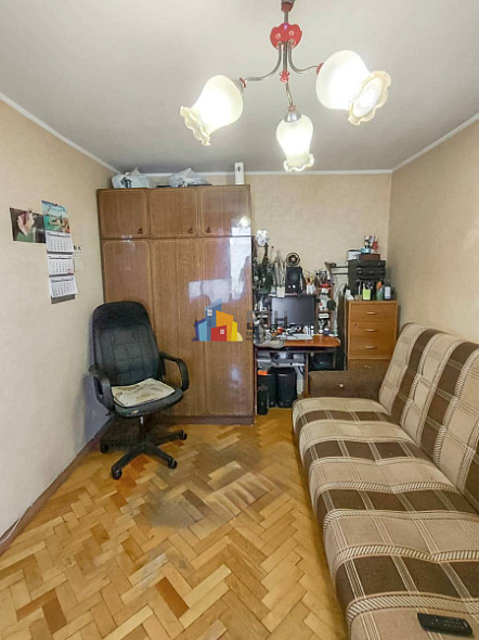 Продажа 3 комнатной квартиры, 61.4 м2,  Москва, Ельнинская улица, 5 1