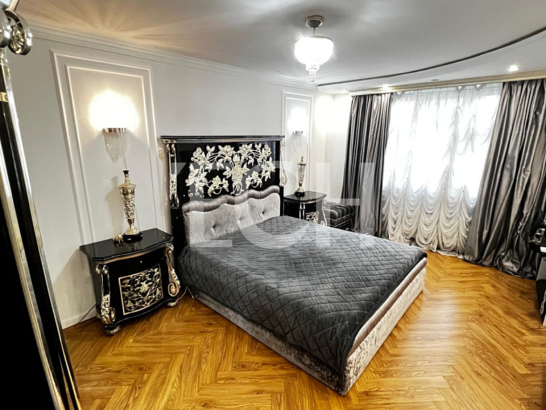 Продажа 3 комнатной квартиры, 130.4 м2, Московская область, Красногорск, Красногорский бульвар, 9 10