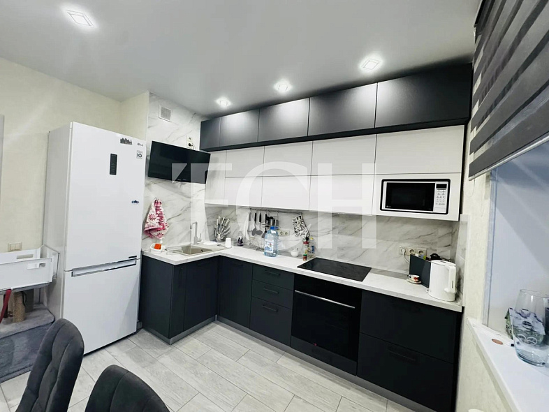 Продажа 2 комнатной квартиры, 70 м2, обл. Тульская, г. Тула, улица Макаренко, 28 4
