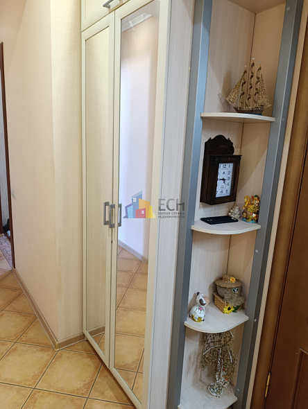 Продажа 2 комнатной квартиры, 60 м2, обл. Тульская, г. Новомосковск, Коммунистическая улица, 15 15