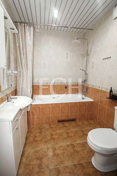 Продажа 3 комнатной квартиры, 107.3 м2, обл. Тульская, г. Тула, улица Демонстрации, 27к1 11