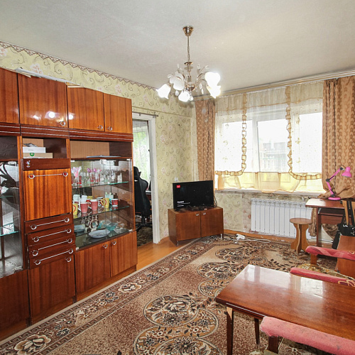 Продажа 2 комнатной квартиры, 45 м2, обл. Тульская, г. посёлок Хомяково, Хомяковская улица, 4 