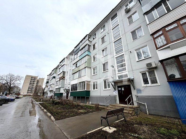 Многокомнатная квартира, 57.2 м2, обл. Тульская, г. Узловая, улица Гагарина, 25 11