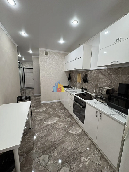 Продажа 1 комнатной квартиры, 42 м2, обл. Тульская, г. село Осиновая Гора, улица Аркадия Шипунова, 8 6
