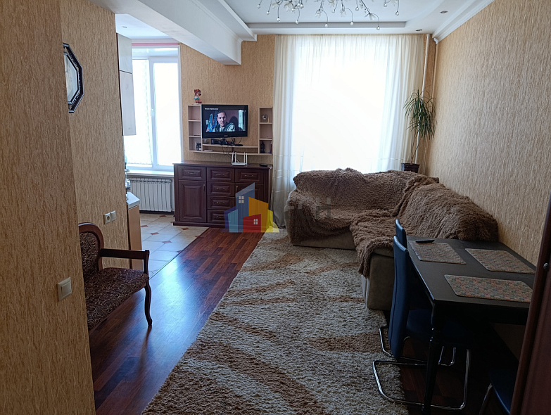 Продажа 2 комнатной квартиры, 60 м2, обл. Тульская, г. Новомосковск, Коммунистическая улица, 15 1