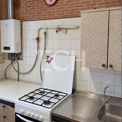 Продажа 2 комнатной квартиры, 42 м2, обл. Тульская, г. Тула, Железнодорожная улица, 38 