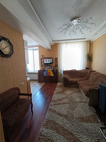 Продажа 2 комнатной квартиры, 60 м2, обл. Тульская, г. Новомосковск, Коммунистическая улица, 15 2