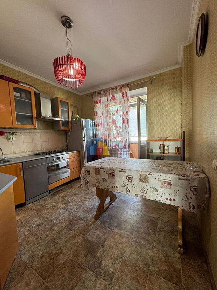 Продажа 3 комнатной квартиры, 92 м2, обл. Тульская, г. Тула, улица Кирова, 23В 1