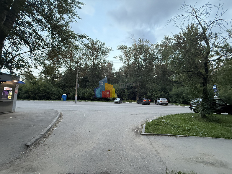 Многокомнатная квартира, 100 м2, обл. Тульская, г. Тула, улица Малые Гончары, 12 3