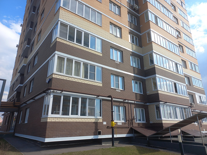 Продажа 3 комнатной квартиры, 80 м2, обл. Тульская, г. Тула, улица Сурикова, 26 1