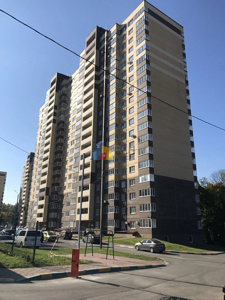 Продажа 1 комнатной квартиры, 45 м2, обл. Тульская, г. Тула, улица Конструктора Грязева, 4 6