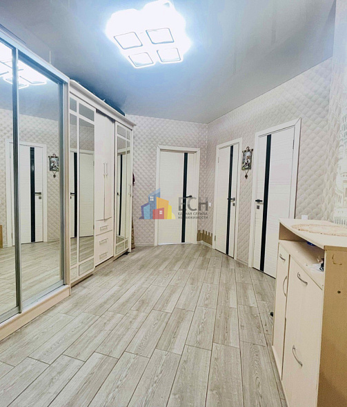 Продажа 3 комнатной квартиры, 89.8 м2, обл. Тульская, г. Тула, Новомосковская улица, 4 5